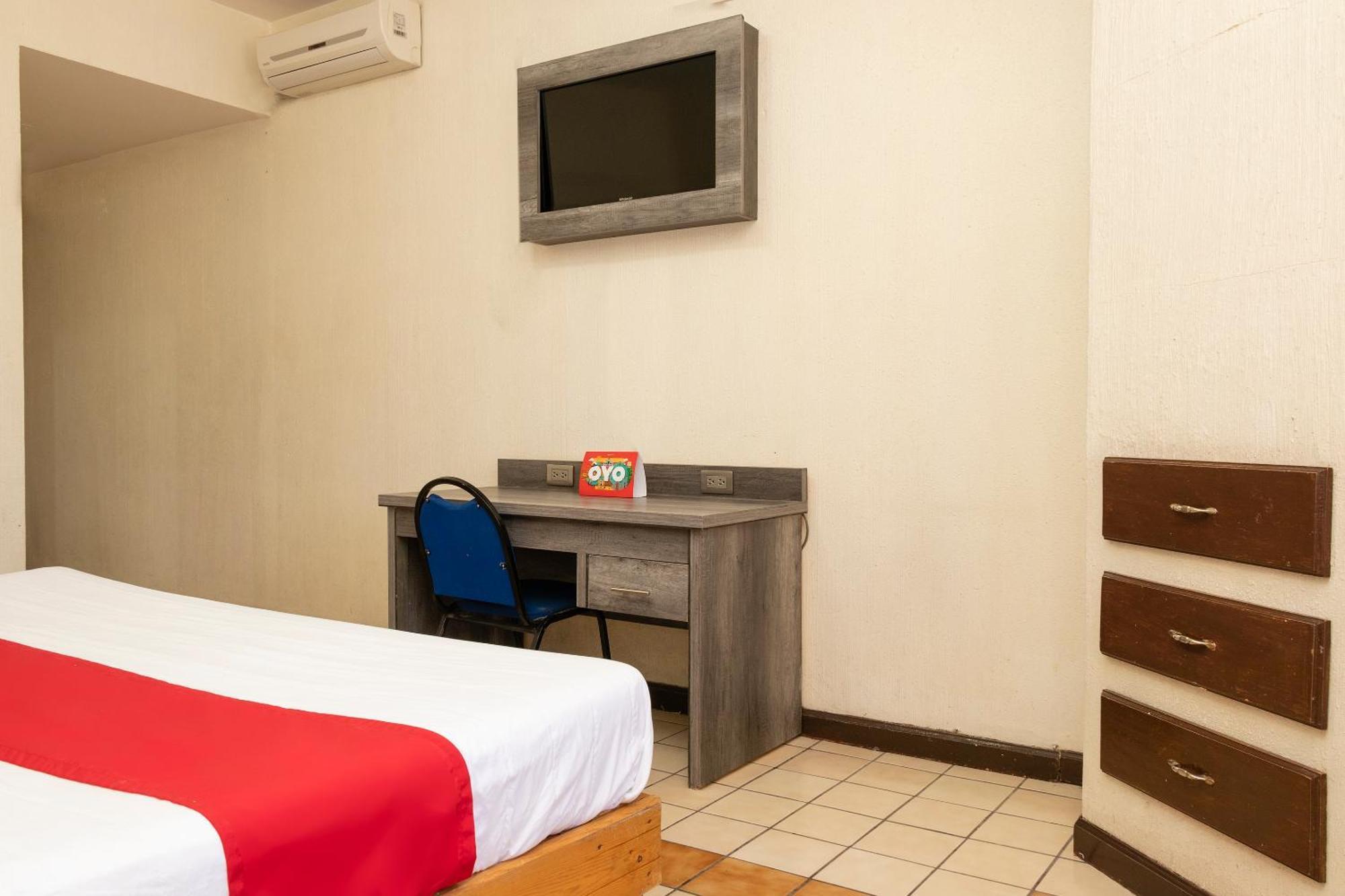 Oyo Hotel Real Del Sur, Estadio צ'יוואווה מראה חיצוני תמונה
