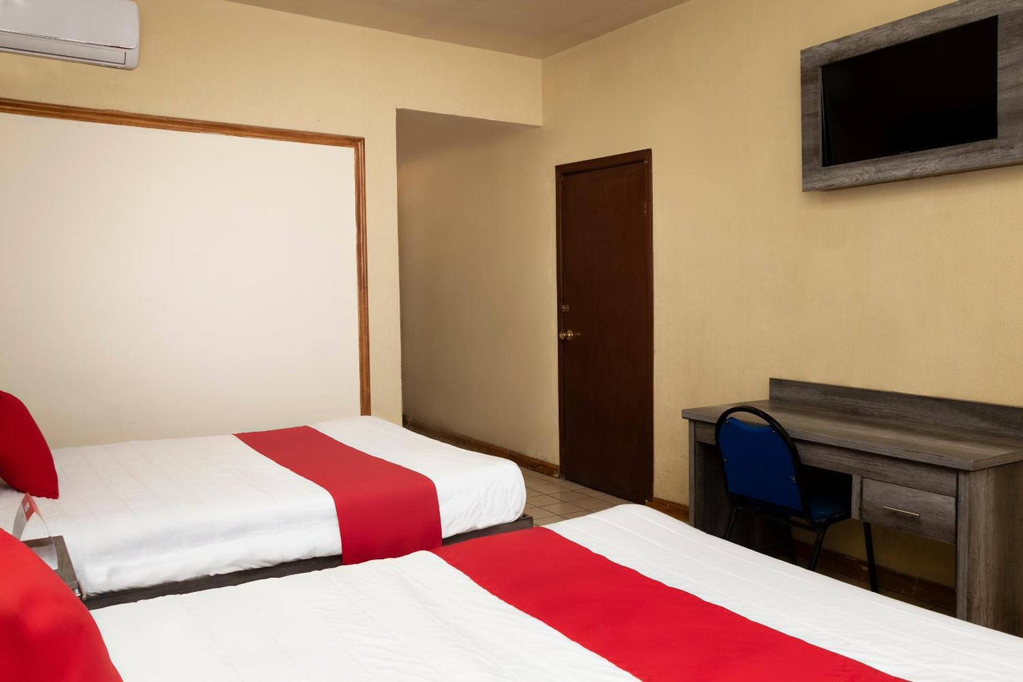 Oyo Hotel Real Del Sur, Estadio צ'יוואווה מראה חיצוני תמונה