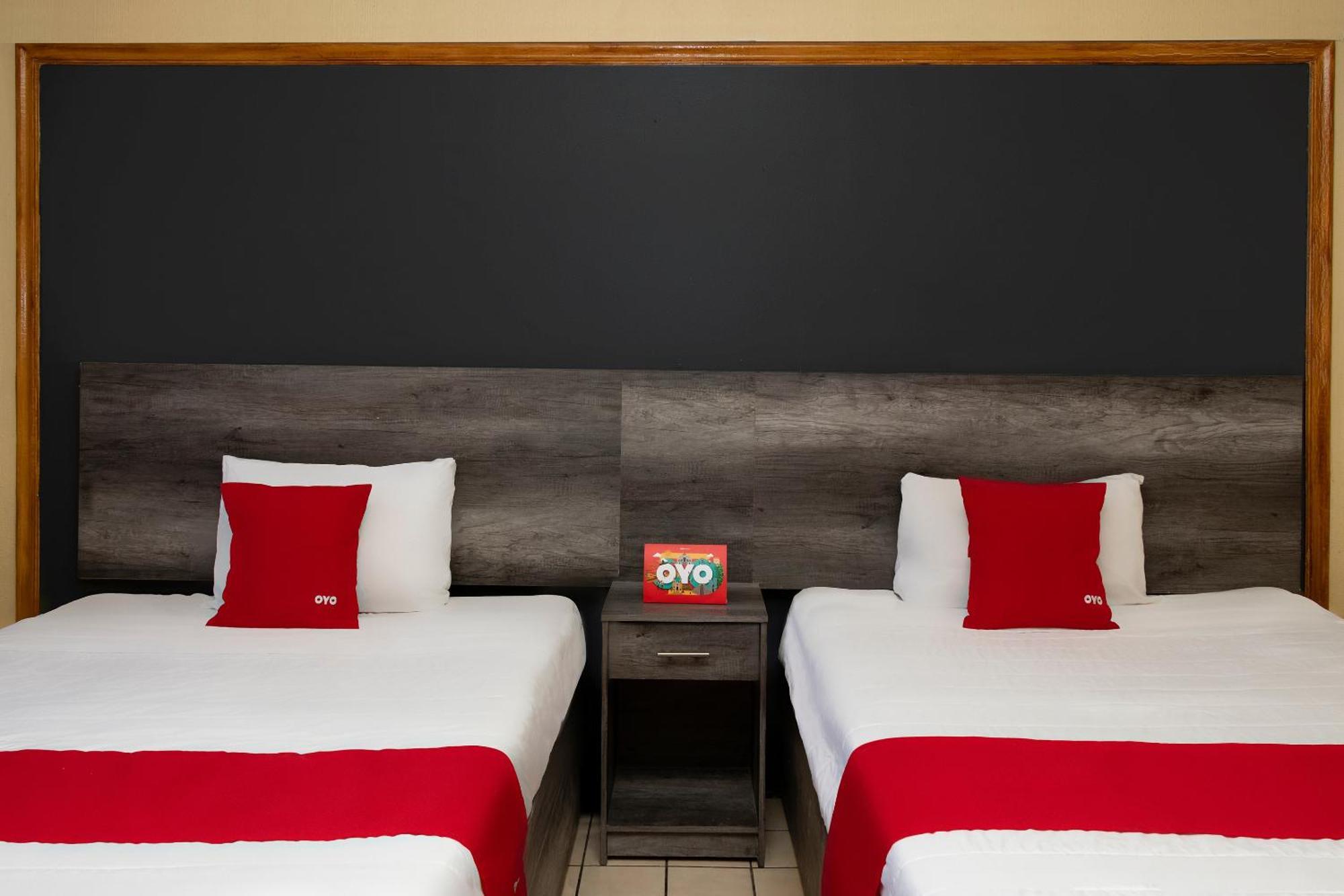 Oyo Hotel Real Del Sur, Estadio צ'יוואווה מראה חיצוני תמונה